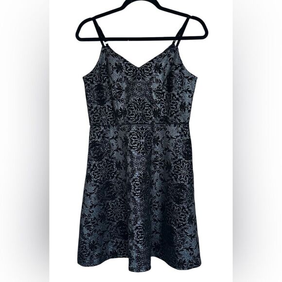Maurices Floral Velvet Flocked Skater Dress. NWT. Black/Gray. Size Medium. - Picture 2 of 9